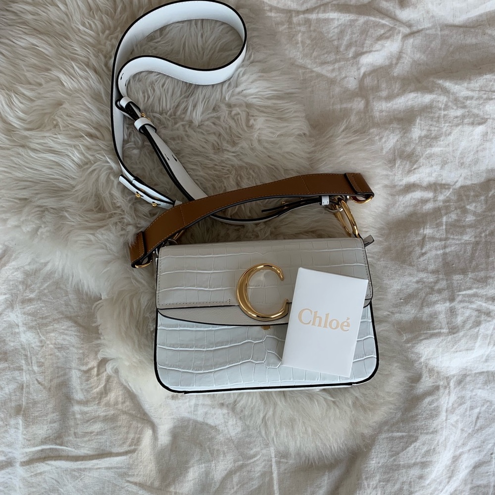 ✨ Chloe ✨ C Croc-Embossed Leather Shoulder Bag - Picture 1 of 8
